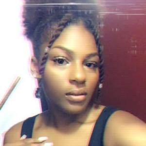 Meet your Posher, Amber